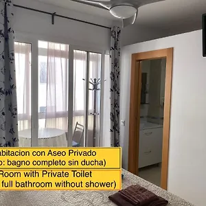 Habitación en casa particular Centro Privada En Compartidos, Málaga